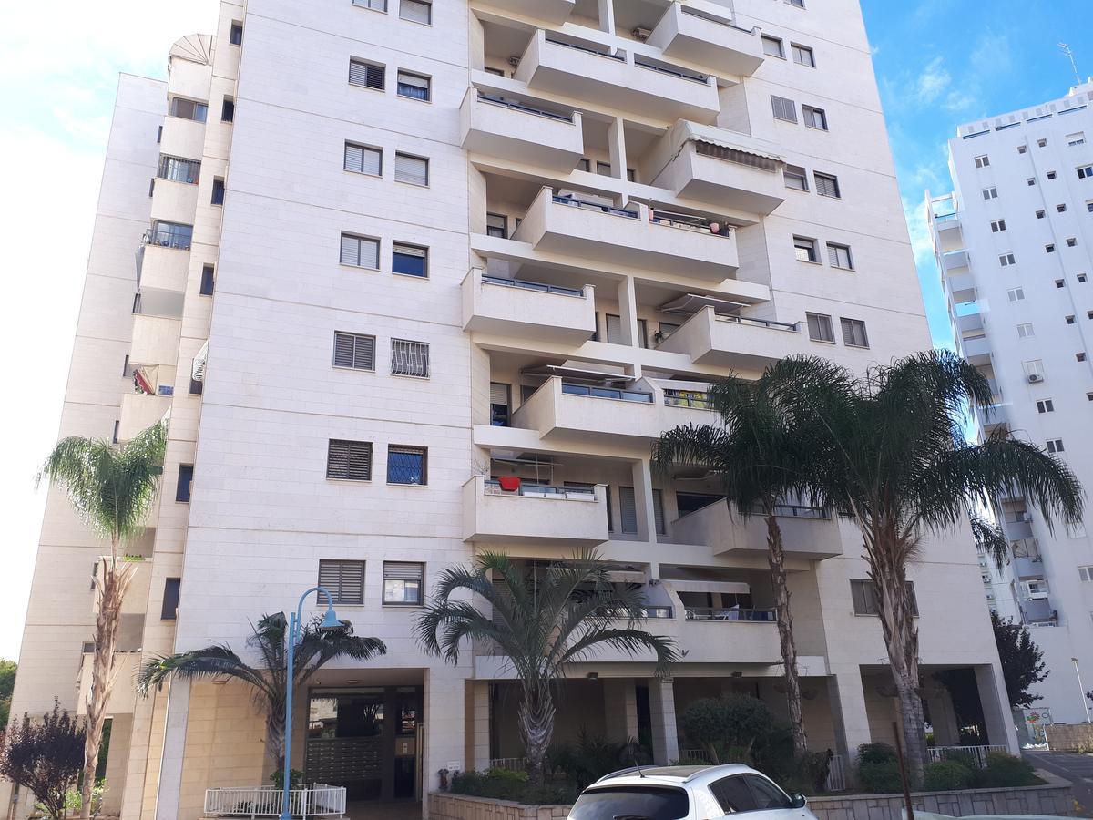 Apartment 2 Bedrooms Central Location Asdód Kültér fotó