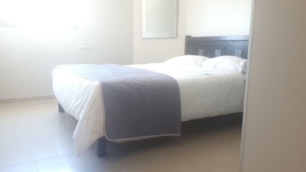 Apartment 2 Bedrooms Central Location Asdód Kültér fotó